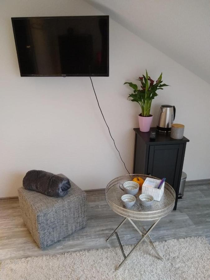 Ferienwohnung Loewenzahn Mueddersheim Vettweiss Exteriör bild